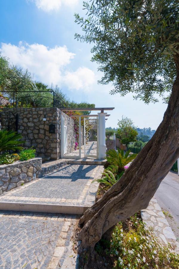 Incanto Stunning Sea View Apartment